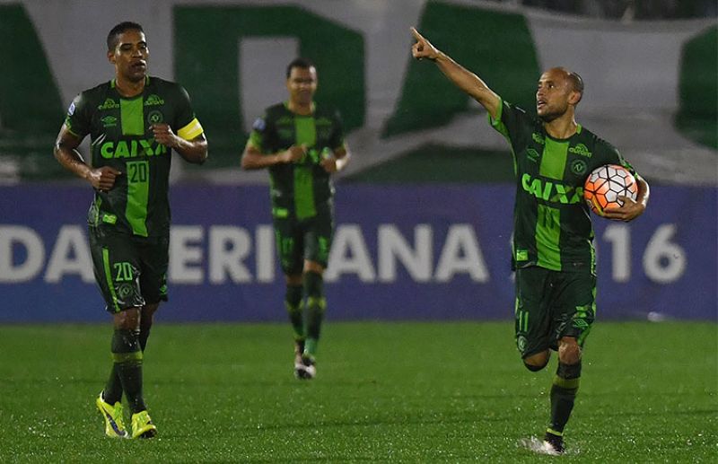 nhan-dinh-chapecoense-vs-Ferroviria-ngay-17-6